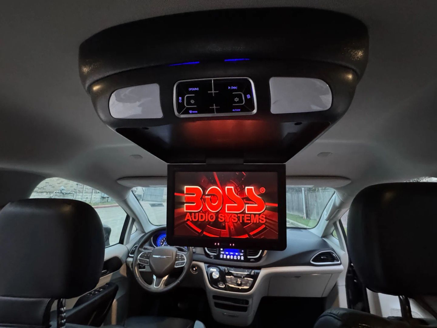Photo 30 of 2017 Chrysler Pacifica Touring for sale in Katy, TX