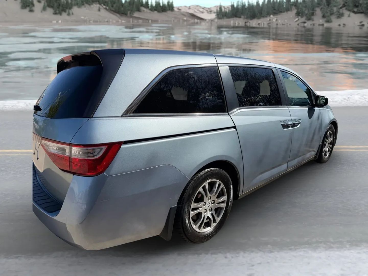 Photo 7 of 2012 Honda Odyssey Wagon for sale in Katy, TX