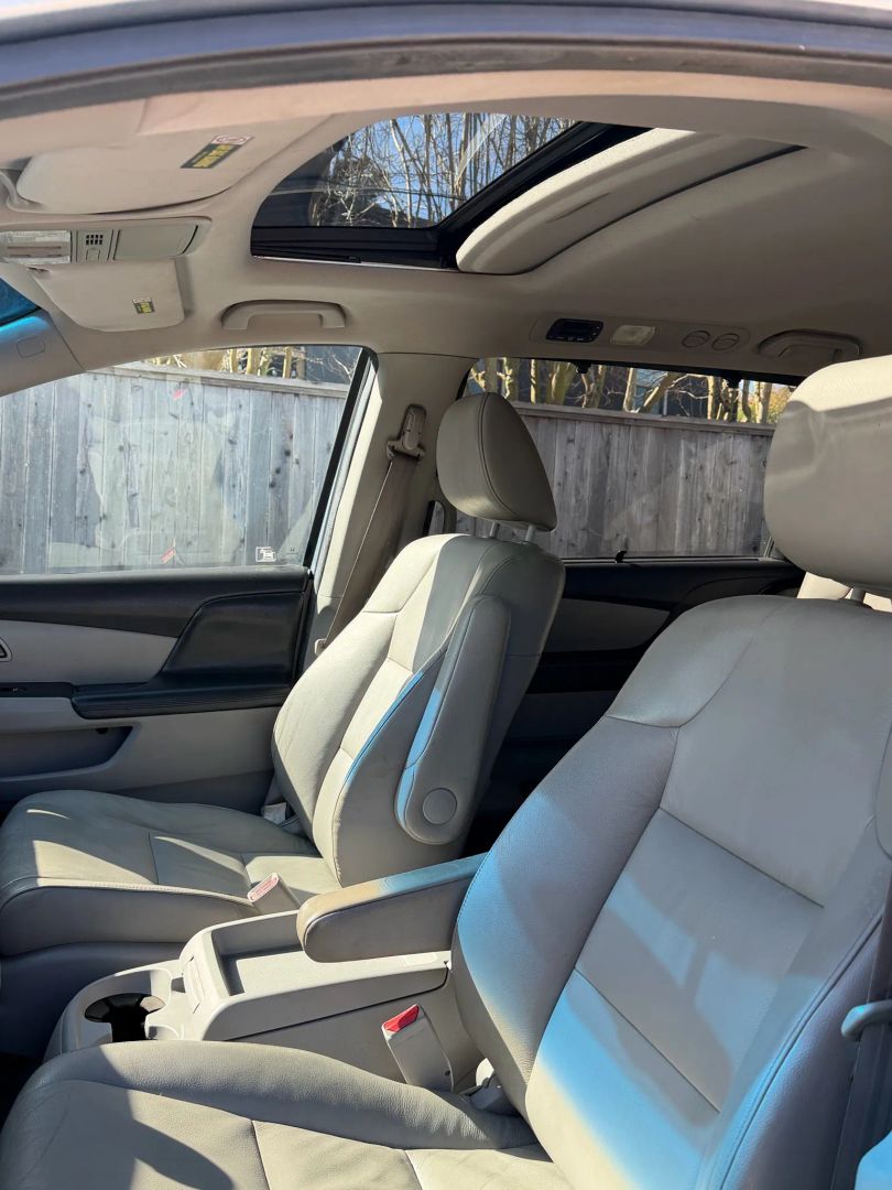 Photo 34 of 2012 Honda Odyssey Wagon for sale in Katy, TX