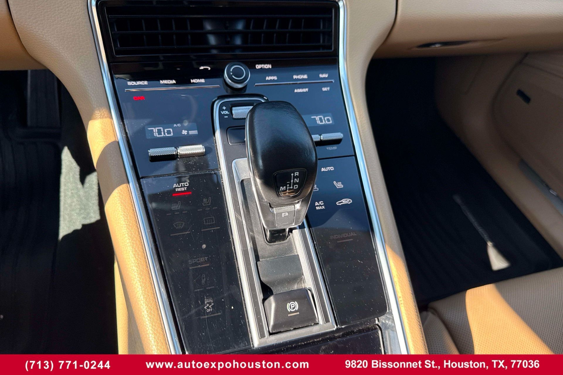 Photo 21 of 2018 Porsche Panamera Type for sale in Houston, TX
