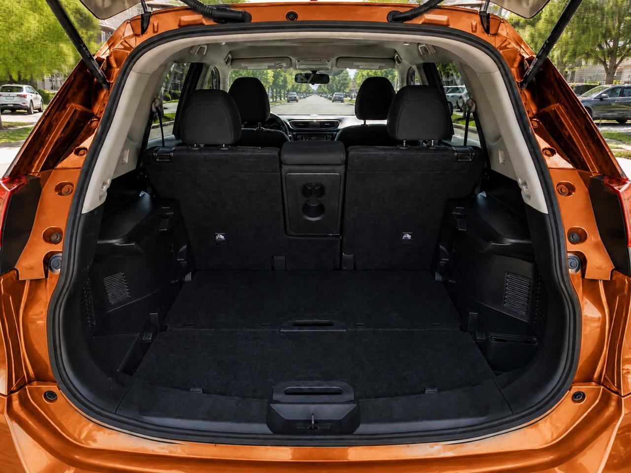 Photo 8 of 2018 Nissan Rogue Wagon for sale in Houston, TX