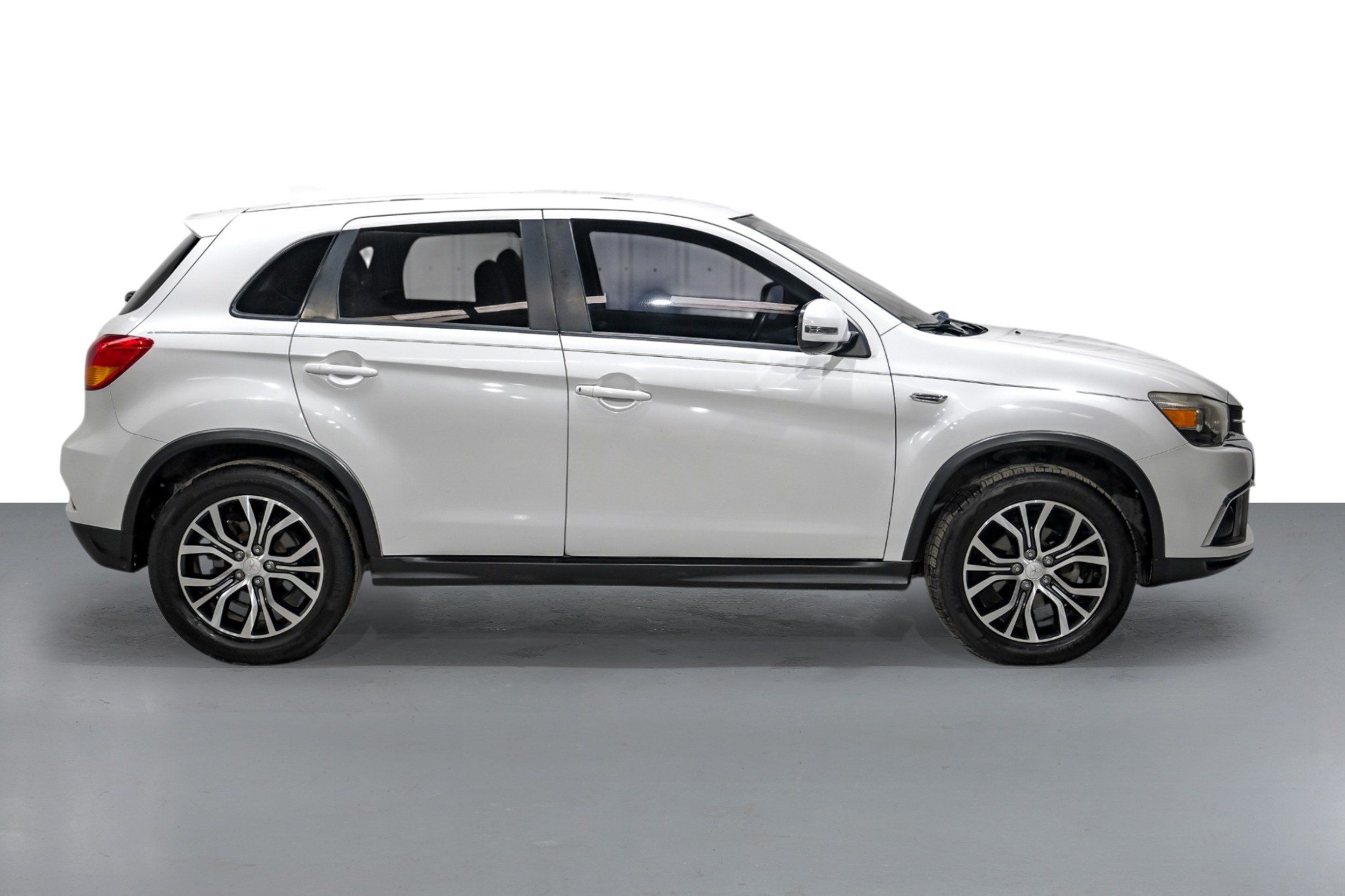 Photo 9 of 2018 Mitsubishi Outlander Sport Wagon for sale in Katy, TX