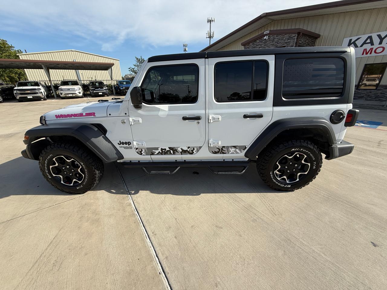 Photo 5 of 2021 Jeep Wrangler Unlimited for sale in Houston, TX