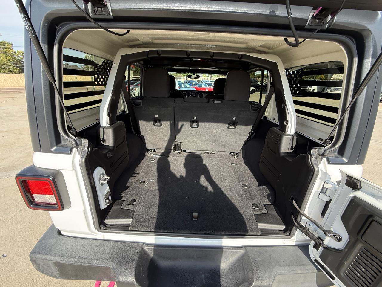 Photo 30 of 2021 Jeep Wrangler Unlimited for sale in Houston, TX