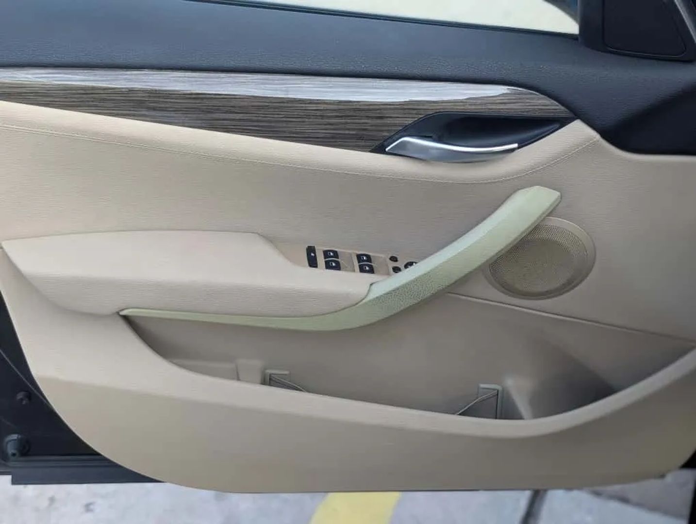 Photo 27 of 2015 BMW X1 Sdrive28i for sale in Katy, TX
