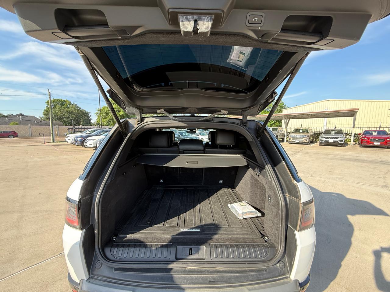 Photo 25 of 2019 Land Rover Range Rover Sport SE for sale in Houston, TX