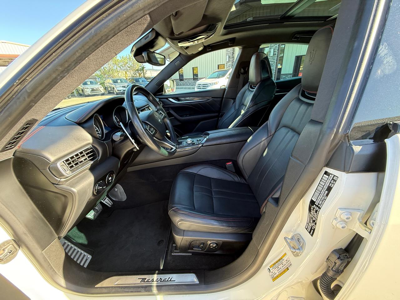 Photo 9 of 2020 Maserati Levante Sport for sale in Houston, TX