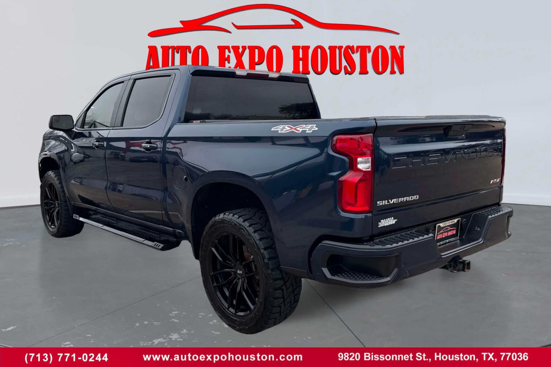 Photo 11 of 2019 Chevrolet Silverado RST for sale in Houston, TX