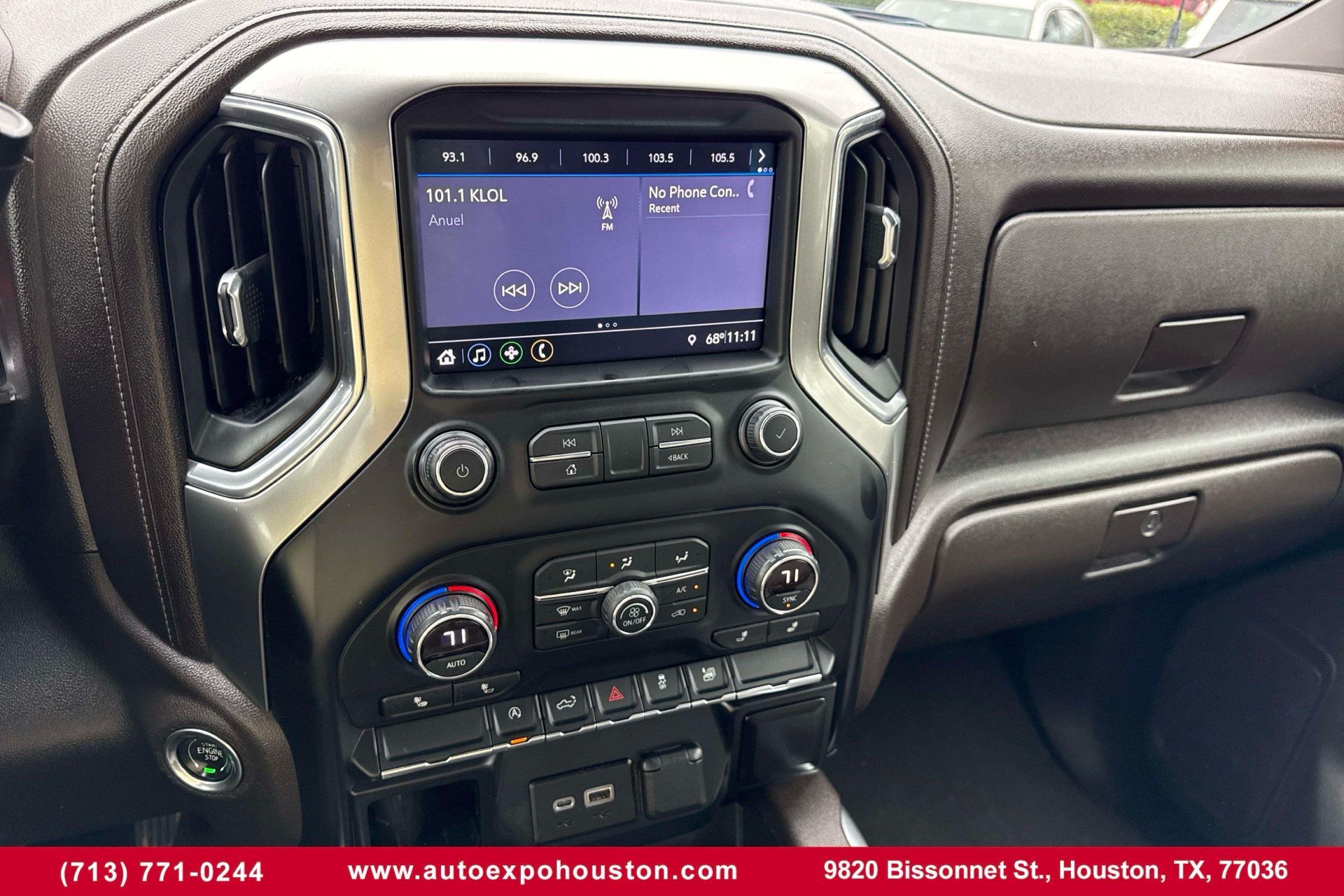 Photo 23 of 2019 Chevrolet Silverado RST for sale in Houston, TX