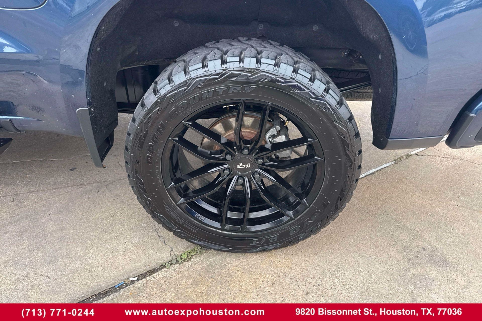 Photo 36 of 2019 Chevrolet Silverado RST for sale in Houston, TX