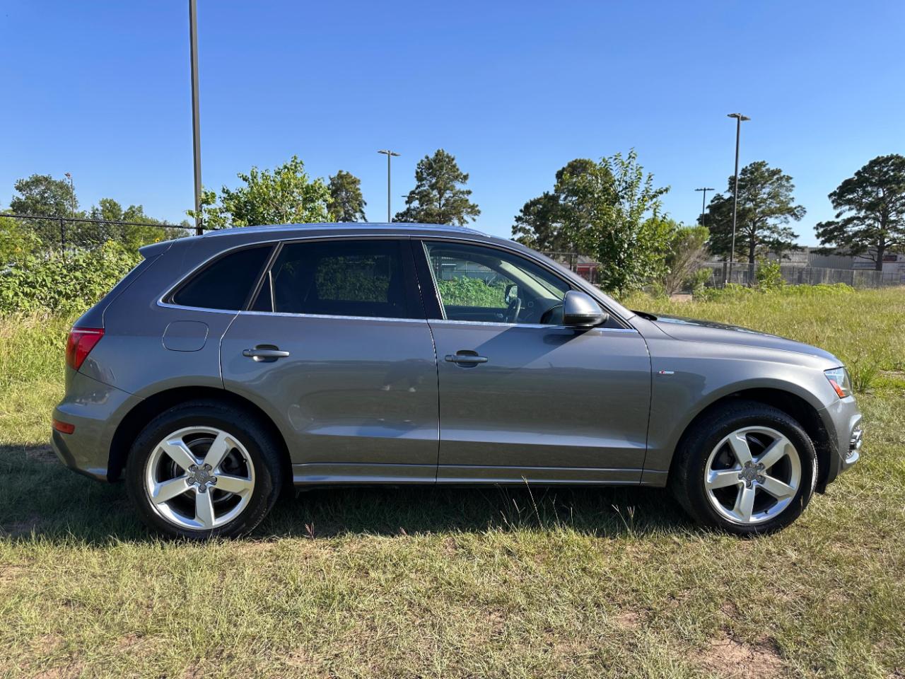 Photo 15 of 2012 Audi Q5 Premium for sale in Katy, TX