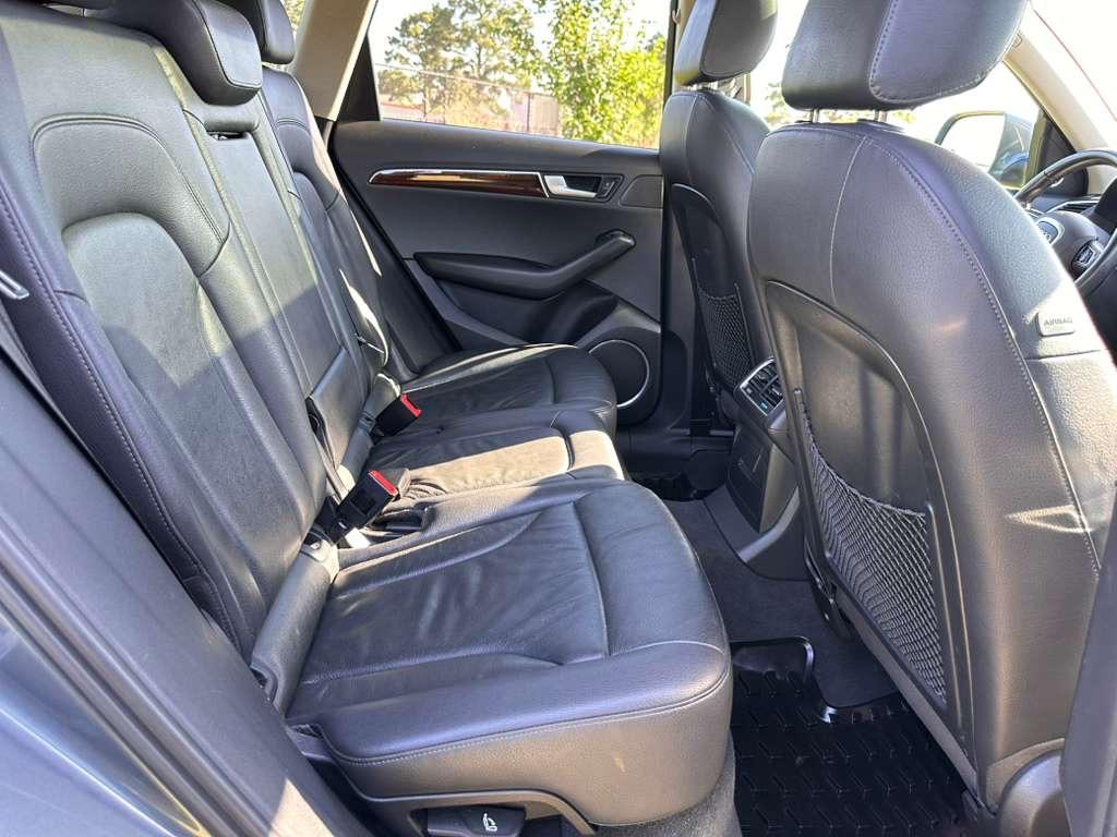Photo 23 of 2012 Audi Q5 Premium for sale in Katy, TX