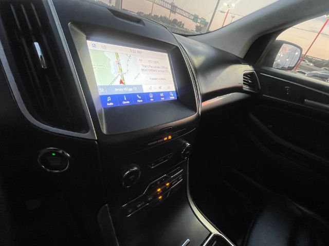 Photo 9 of 2020 Ford Edge for sale in Houston, TX