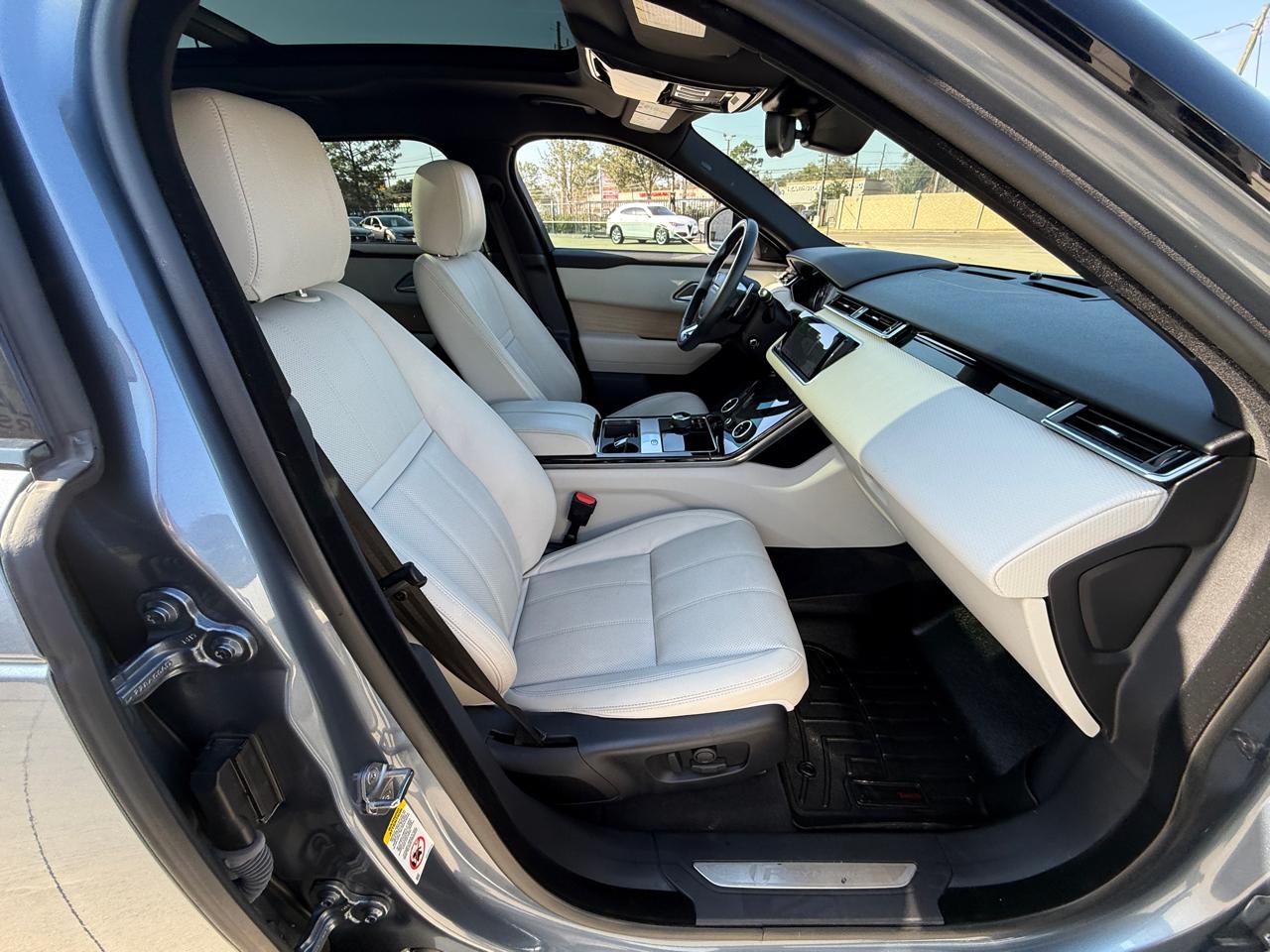 Photo 27 of 2020 Land Rover Range Rover Velar S for sale in Houston, TX