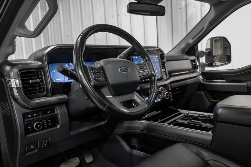 Photo 17 of 2023 Ford F-450 Lariat for sale in Katy, TX