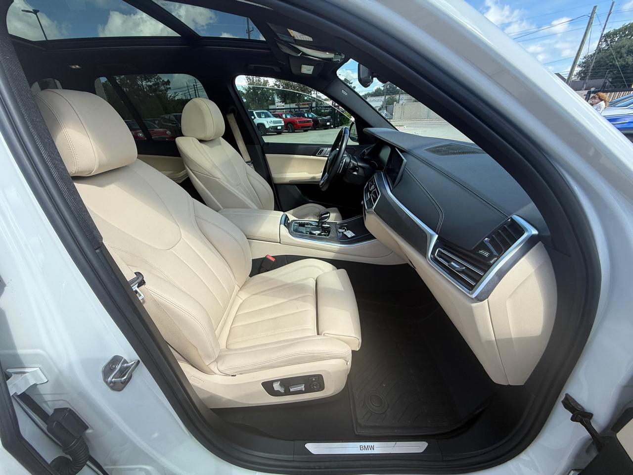 Photo 28 of 2019 BMW X5 Xdrive40i for sale in Houston, TX