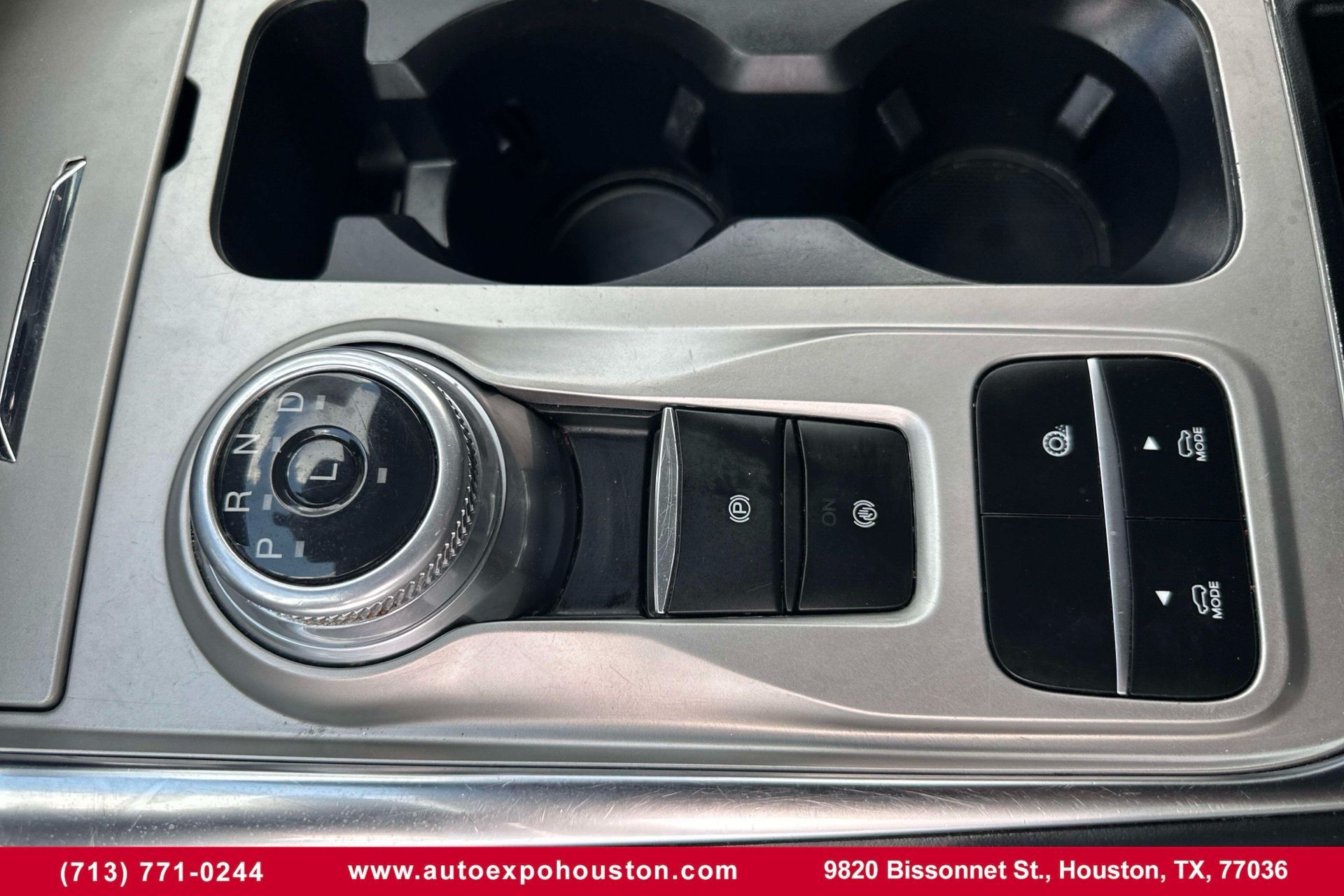 Photo 30 of 2022 Ford Explorer Limited for sale in Houston, TX