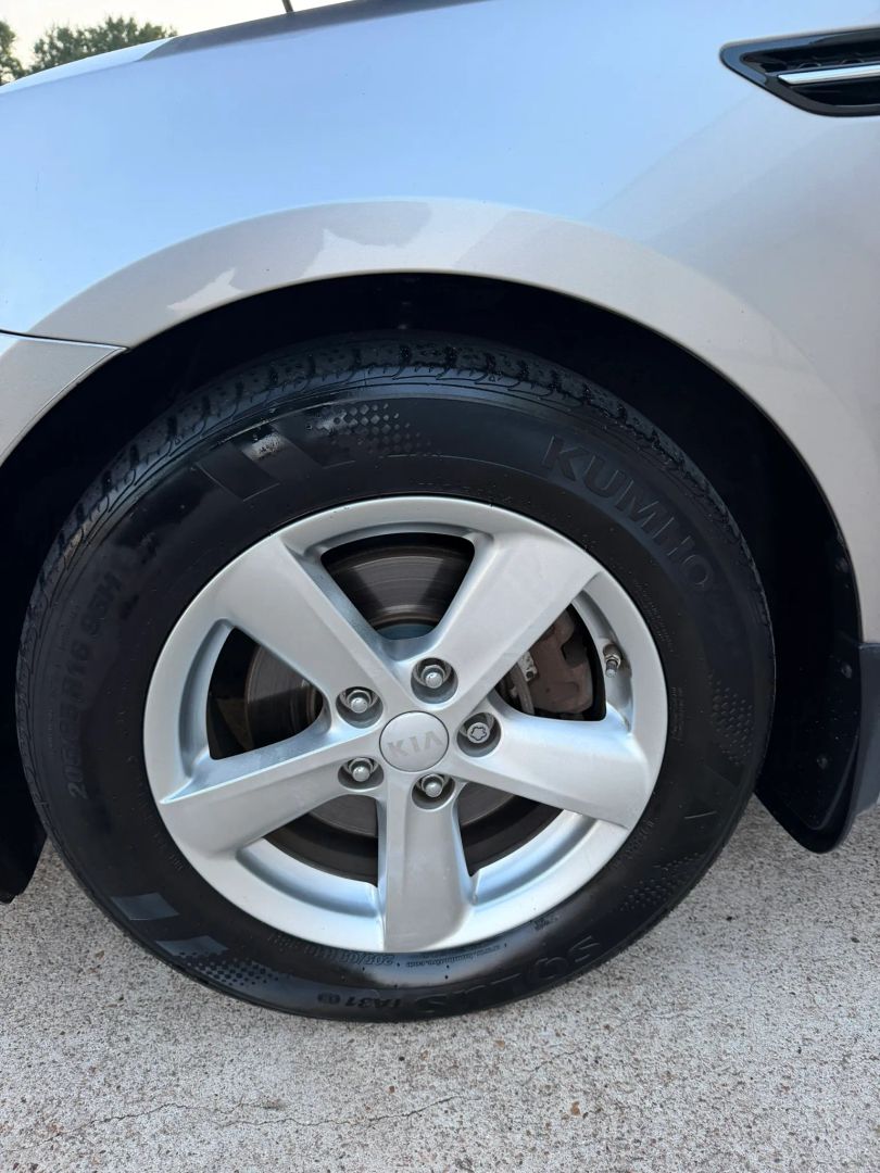 Photo 30 of 2014 Kia Optima 2.4 for sale in Katy, TX