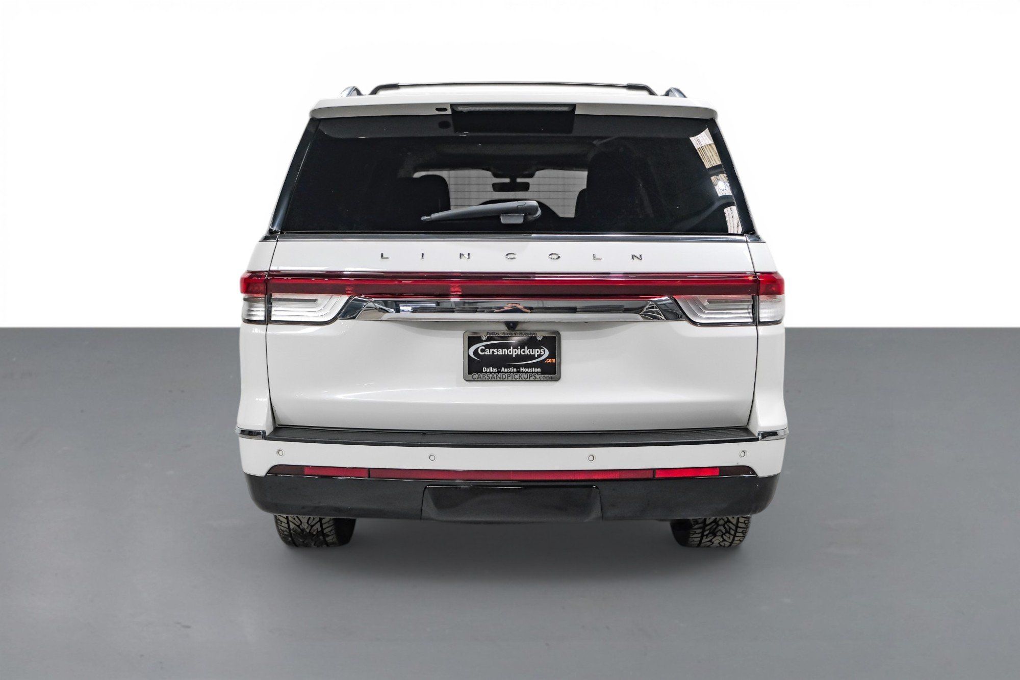 Photo 13 of 2022 Lincoln Navigator L Reserve for sale in Katy, TX
