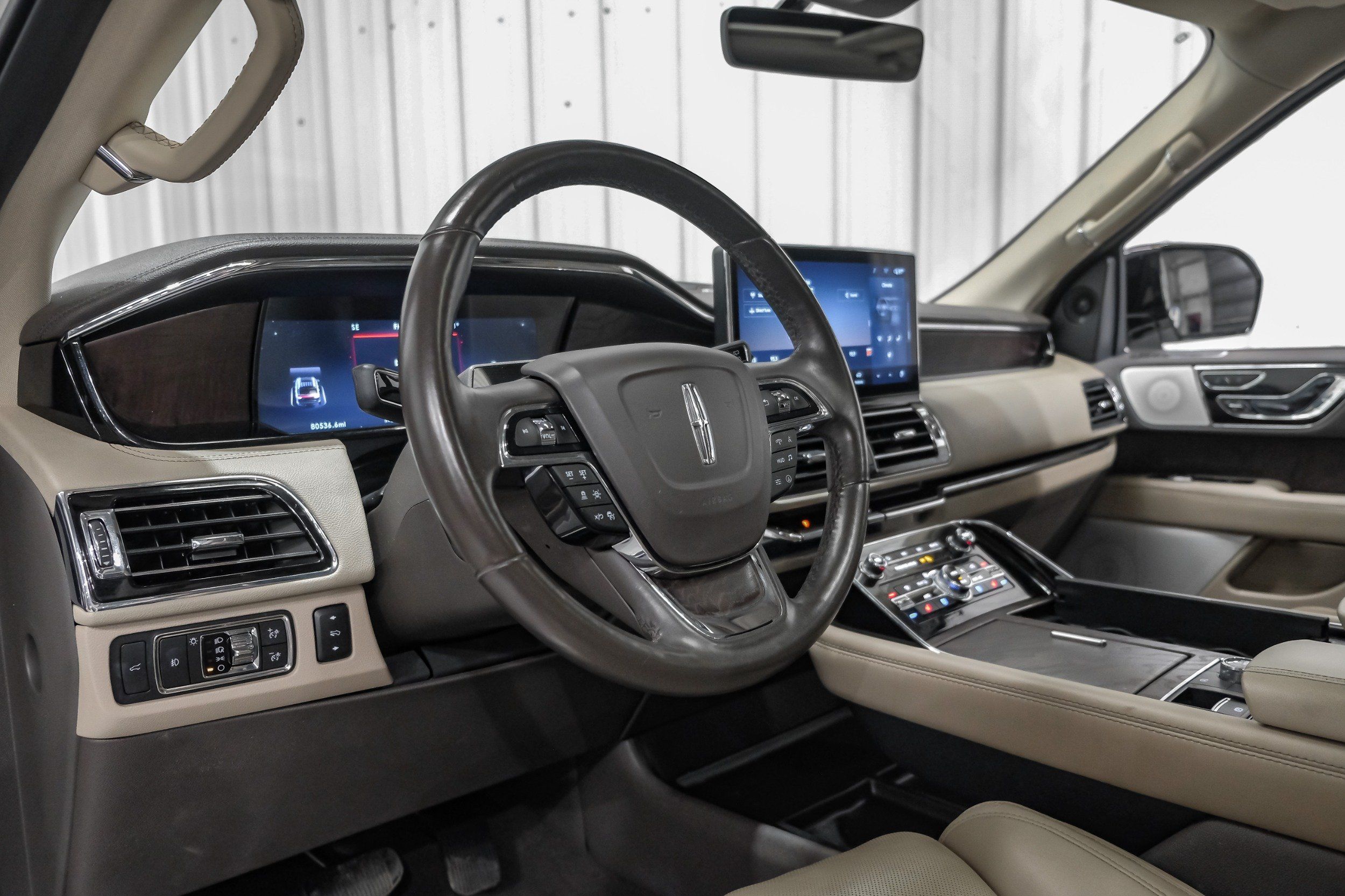 Photo 27 of 2022 Lincoln Navigator L Reserve for sale in Katy, TX