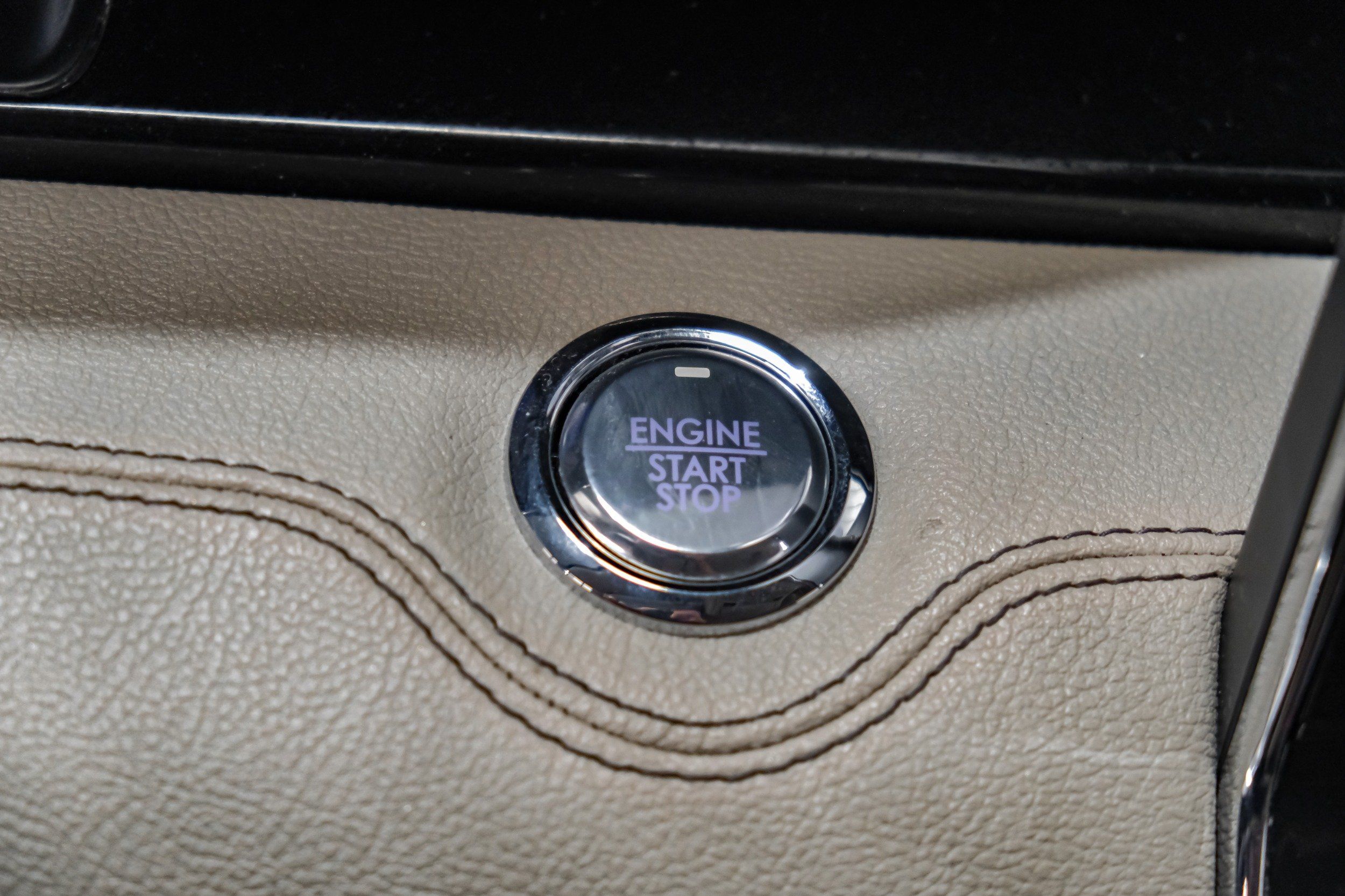 Photo 39 of 2022 Lincoln Navigator L Reserve for sale in Katy, TX