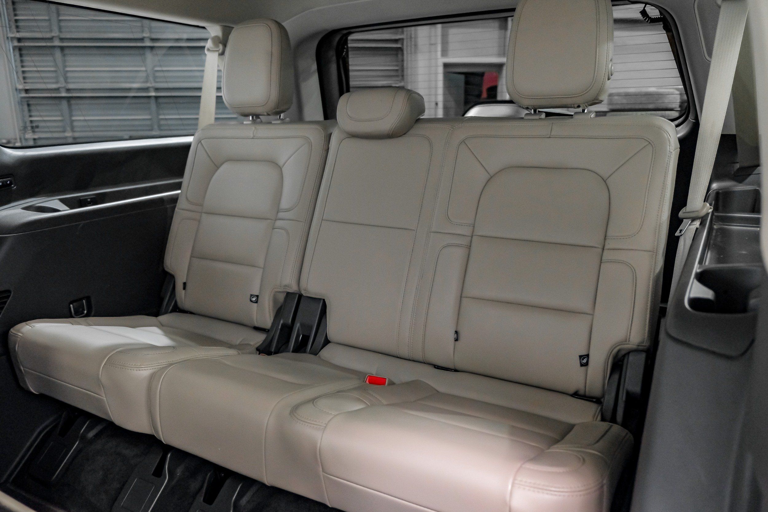 Photo 79 of 2022 Lincoln Navigator L Reserve for sale in Katy, TX