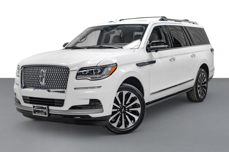 Photo 8 of 2022 Lincoln Navigator L Reserve for sale in Katy, TX