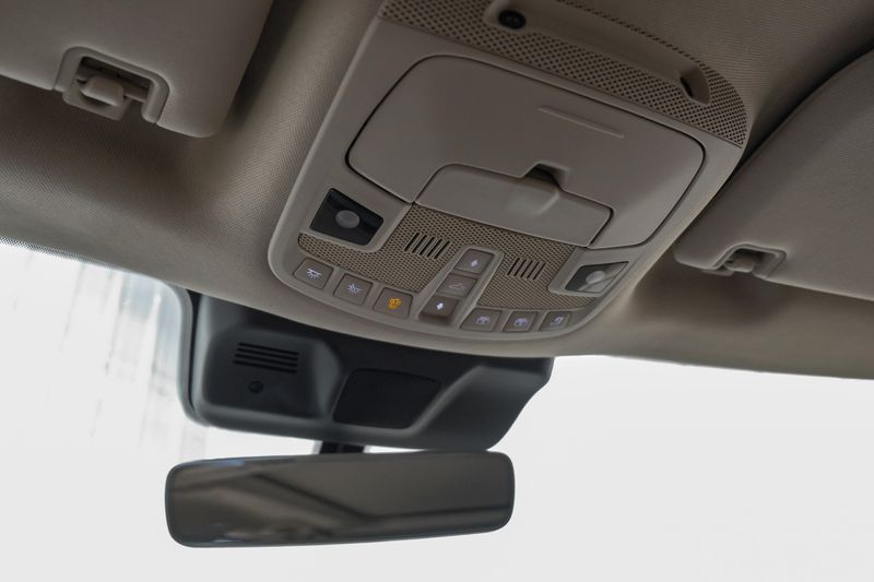 Photo 46 of 2022 Lincoln Navigator L Reserve for sale in Katy, TX