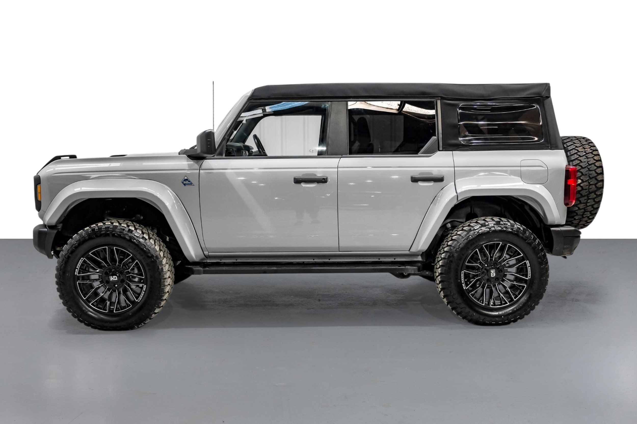 Photo 10 of 2023 Ford Bronco Base, for sale in Katy, TX