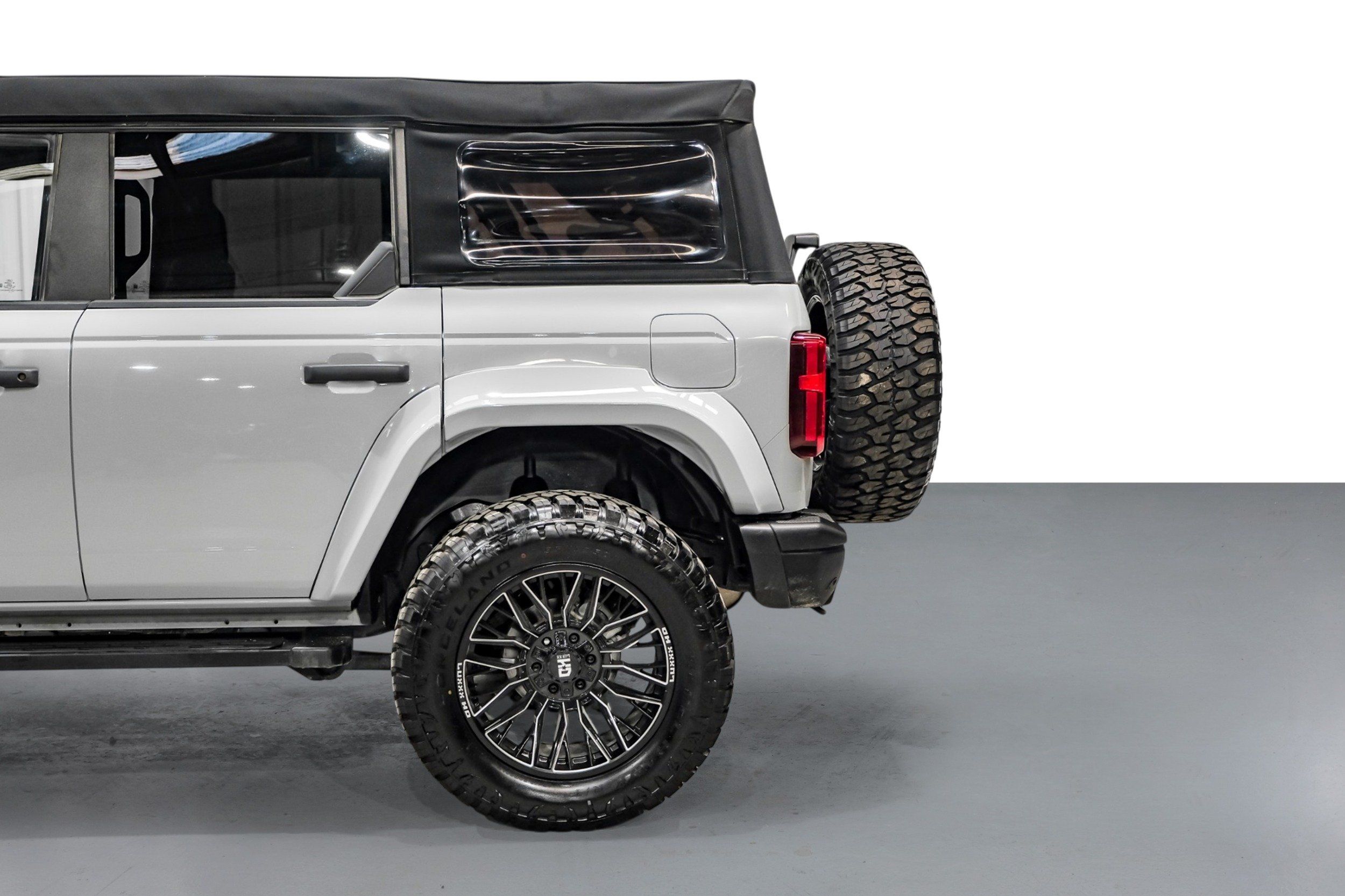 Photo 12 of 2023 Ford Bronco Base, for sale in Katy, TX