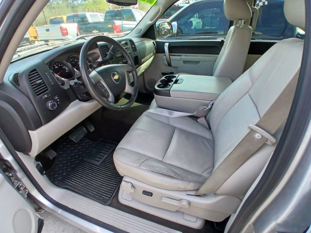 Photo 8 of 2011 Chevrolet Silverado for sale in Cypress, TX