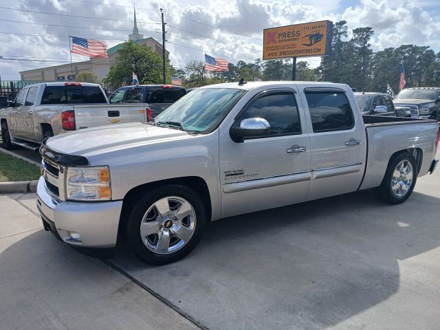 Photo 12 of 2011 Chevrolet Silverado for sale in Cypress, TX