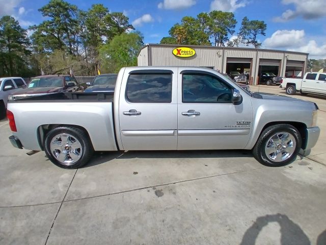 Photo 18 of 2011 Chevrolet Silverado for sale in Cypress, TX