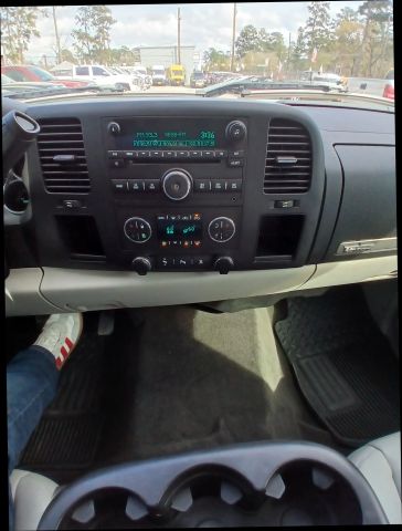 Photo 30 of 2011 Chevrolet Silverado for sale in Cypress, TX