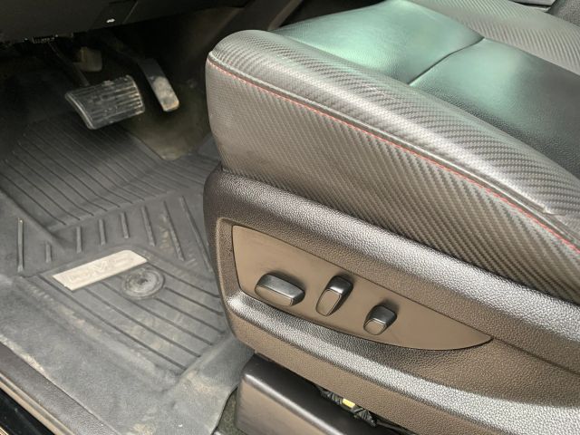 Photo 32 of 2016 GMC Sierra for sale in Cypress, TX