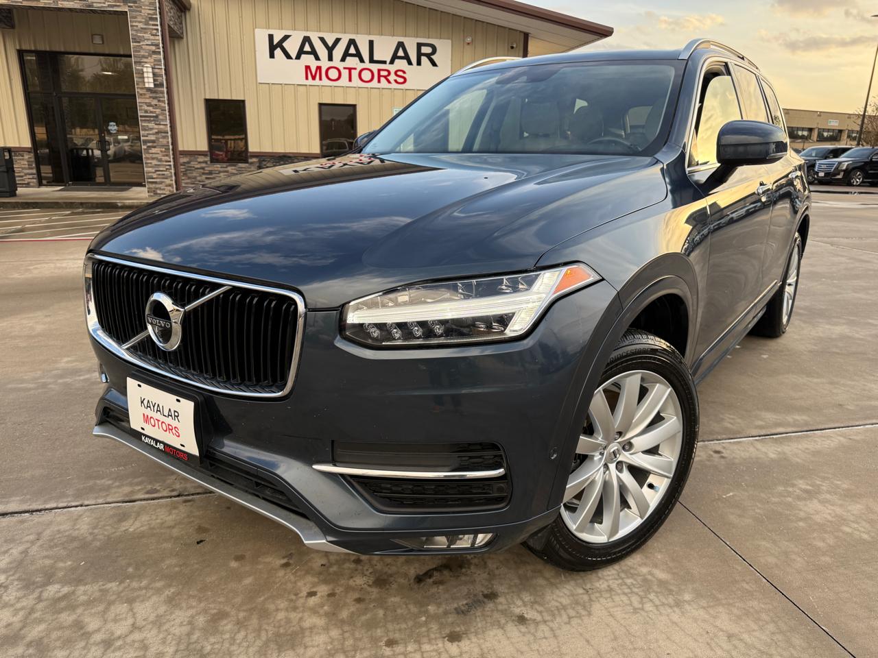 Photo 2 of 2018 Volvo Xc90 Momentum for sale in Houston, TX