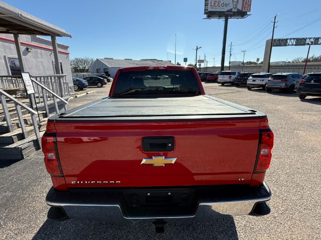 Photo 9 of 2018 Chevrolet Silverado LT for sale in Houston, TX