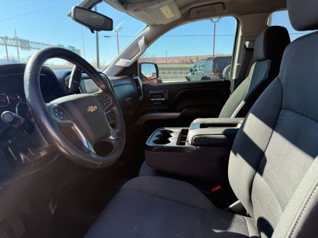 Photo 31 of 2018 Chevrolet Silverado LT for sale in Houston, TX