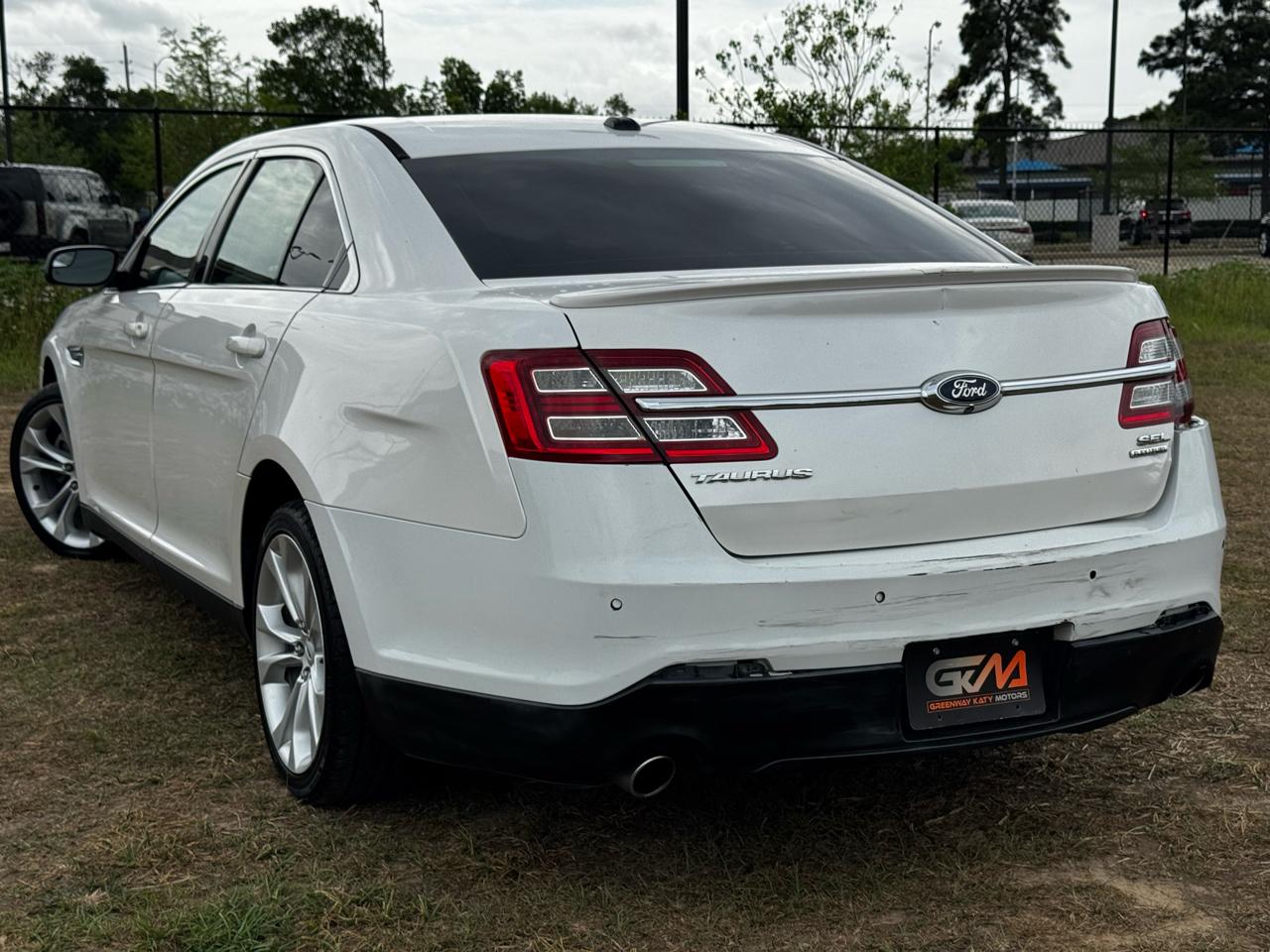 Photo 14 of 2013 Ford Taurus SEL FWD for sale in Katy, TX