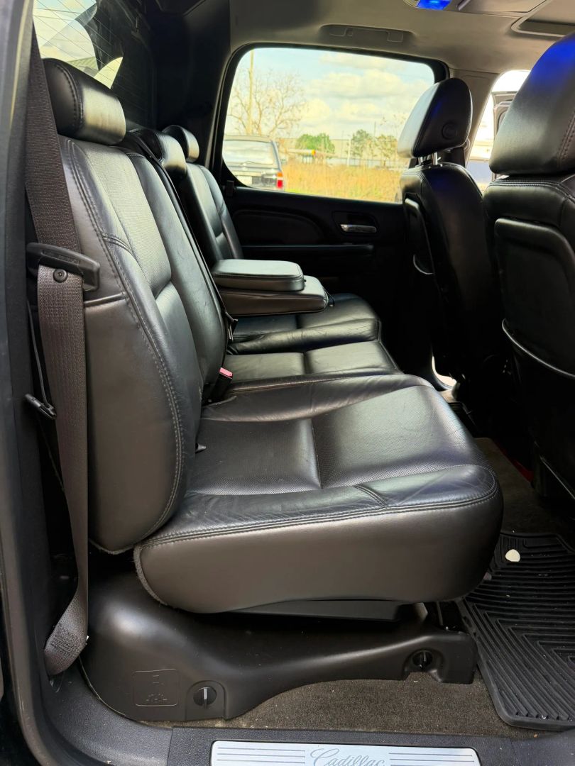 Photo 22 of 2007 Cadillac Escalade 1500 for sale in Katy, TX