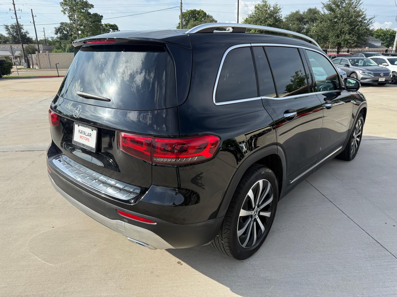 Photo 11 of 2021 Mercedes-Benz Glb-Class GLB 250 for sale in Houston, TX