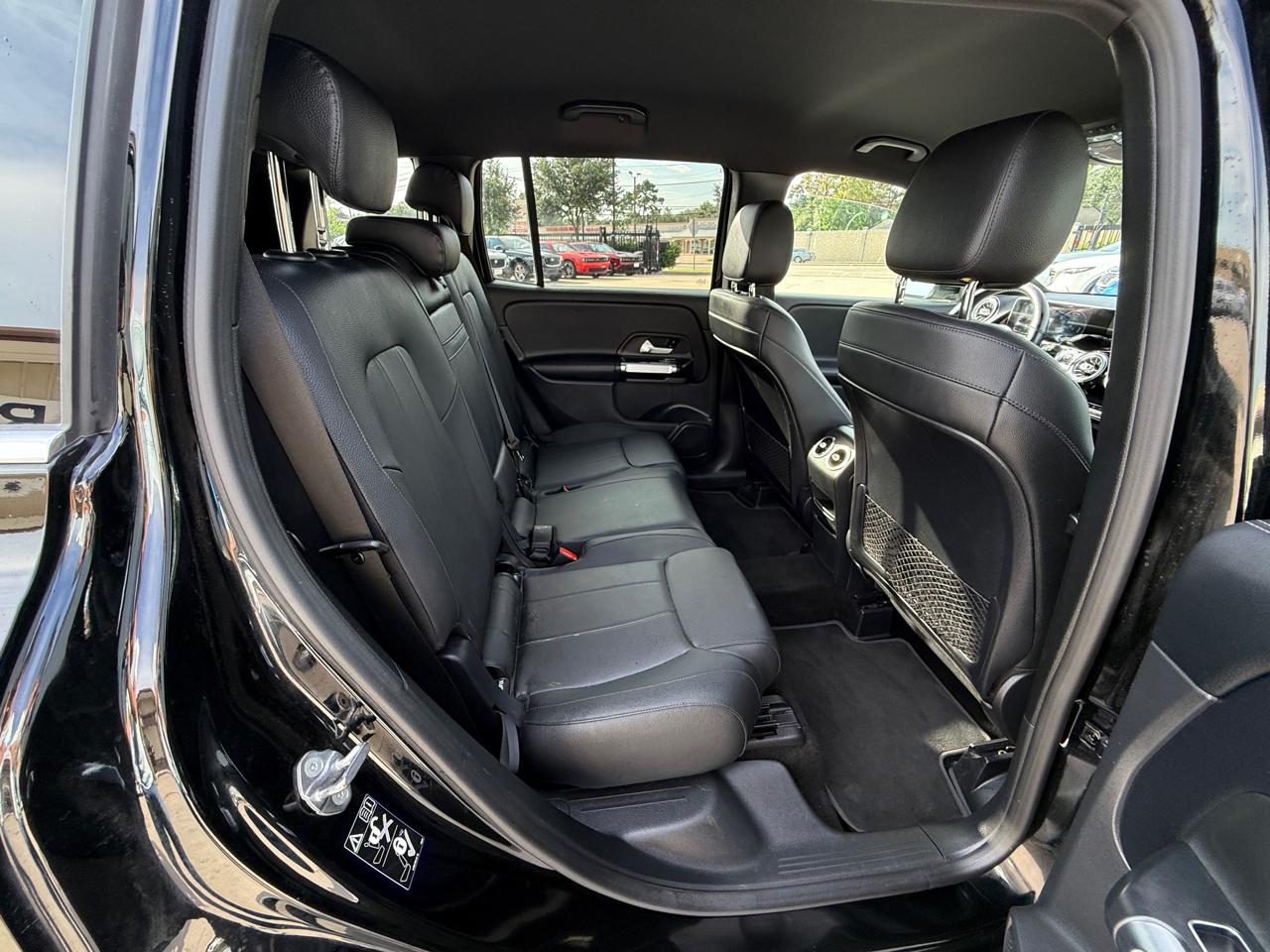 Photo 23 of 2021 Mercedes-Benz Glb-Class GLB 250 for sale in Houston, TX