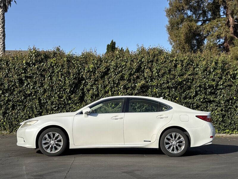 Photo 2 of 2013 Lexus Es 300h for sale in Cypress, TX