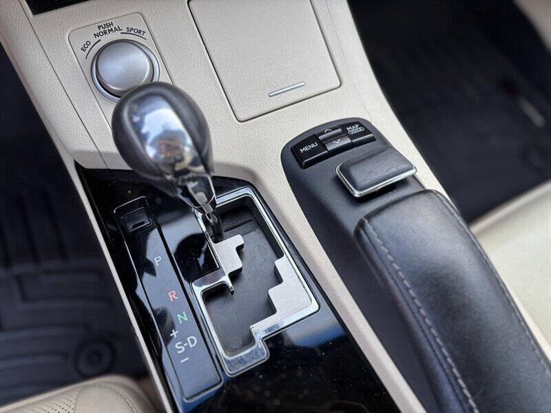 Photo 18 of 2013 Lexus Es 300h for sale in Cypress, TX