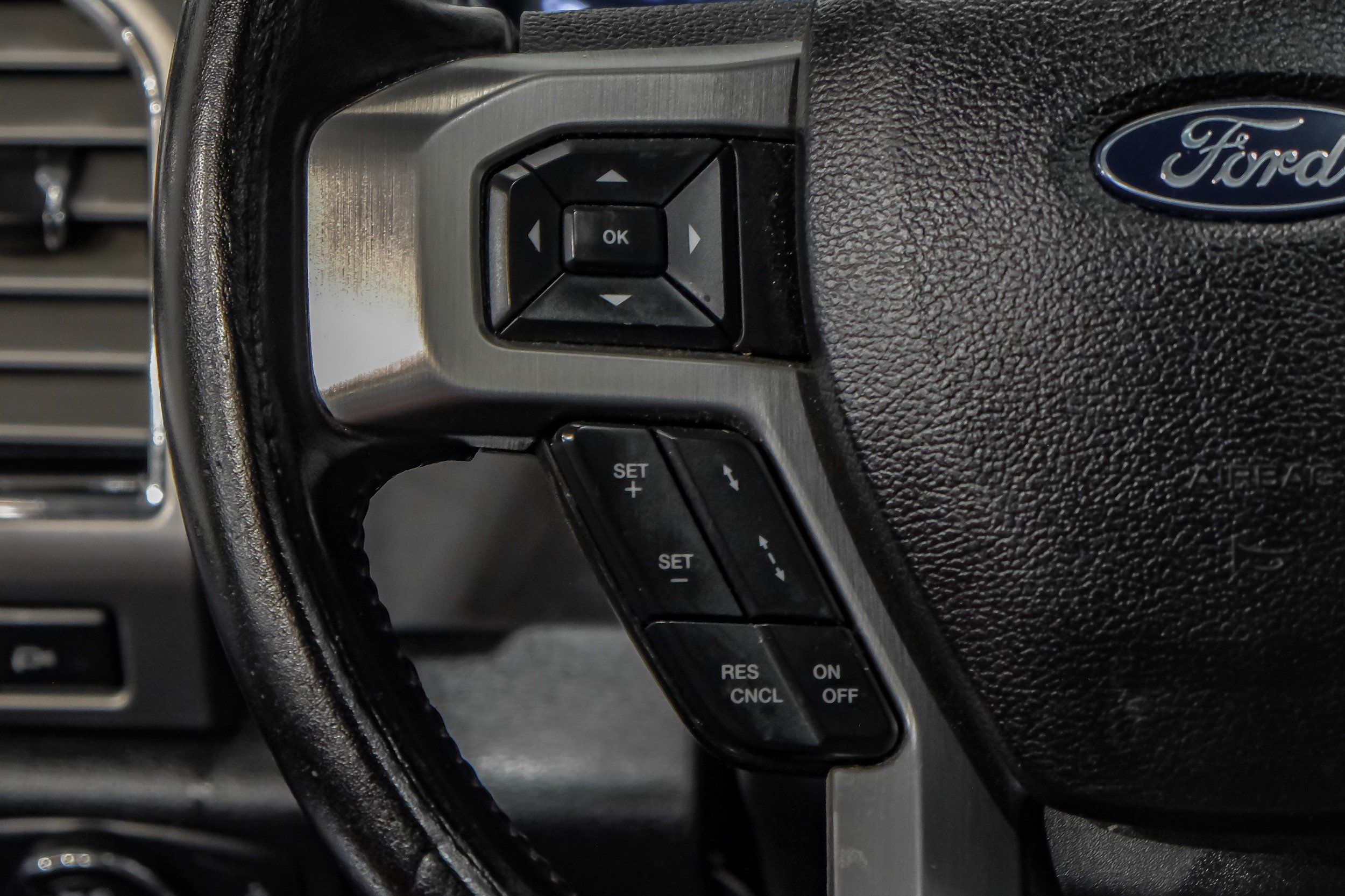 Photo 30 of 2018 Ford F-350 Super for sale in Katy, TX