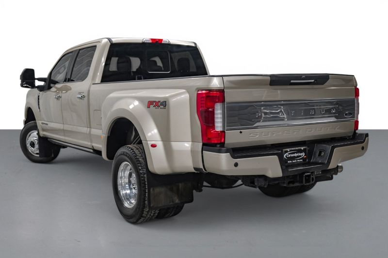 Photo 15 of 2018 Ford F-350 Super for sale in Katy, TX