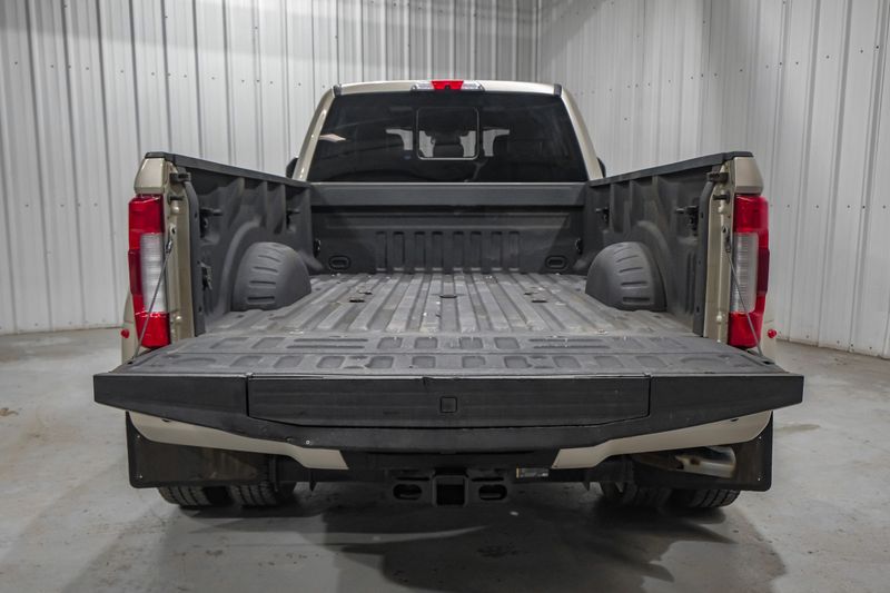 Photo 121 of 2018 Ford F-350 Super for sale in Katy, TX