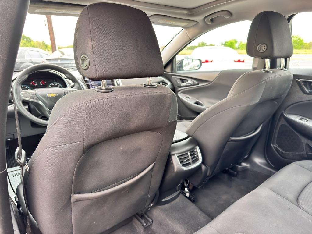 Photo 29 of 2020 Chevrolet Malibu LT for sale in Spring, TX