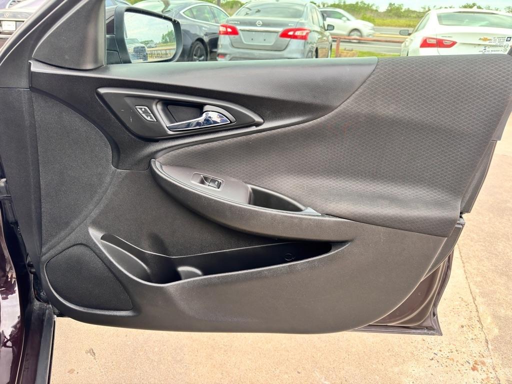 Photo 43 of 2020 Chevrolet Malibu LT for sale in Spring, TX