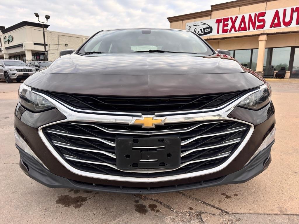 Photo 8 of 2020 Chevrolet Malibu LT for sale in Spring, TX
